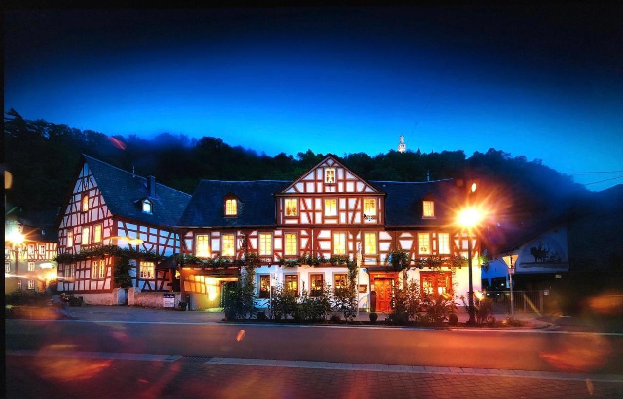 Landgasthof Zum Weissen Schwanen Braubach Exterior foto
